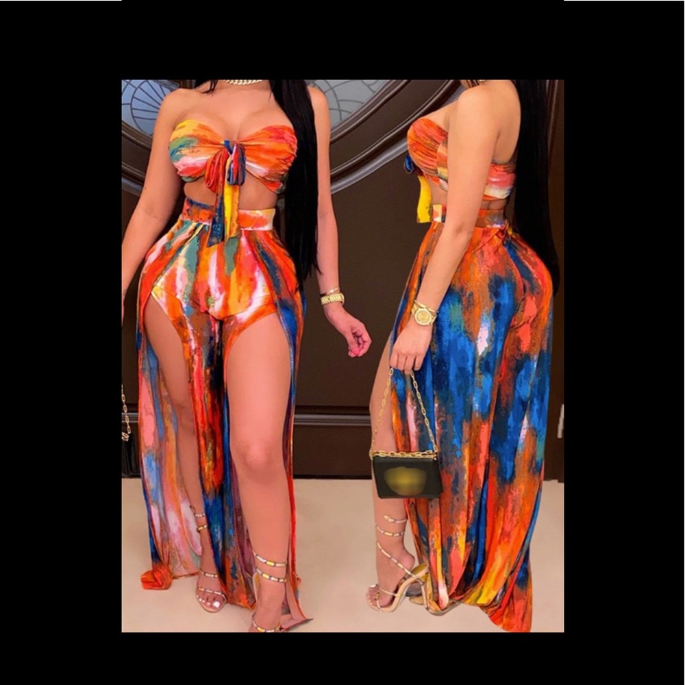 Multi-color 2 pc set with front tie tube top